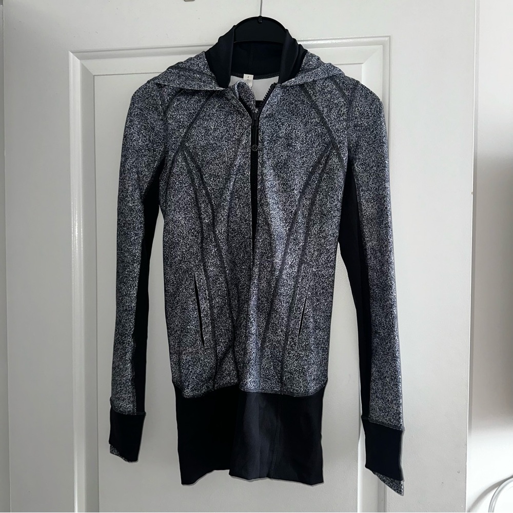 lululemon - long zip up (size 2)